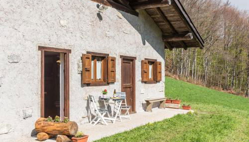 Baita Rustica immersa nel verde - Photo 3