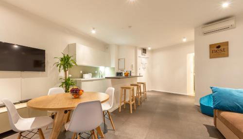 Nest Apartment - Photo 4