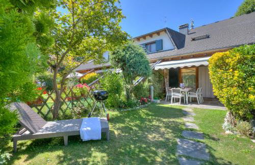 The Green Emerald Family Retreat - Happy Rentals - Foto 1