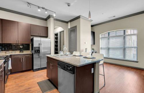 Cozy 2BR- Pool,Gym,Pkng,Near BOK Ctr&Arts Dstrct - Photo 67