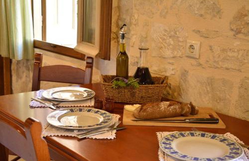 Roukouneli Traditional Stone House - Terrace & BBQ - Foto 30