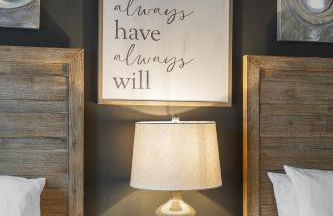 On Famous Music Row - Pool, Parking, Walk to Bars - Foto 31