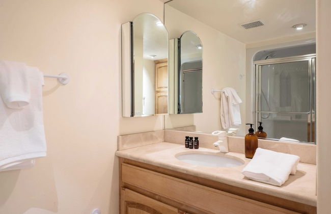 Hartwood by Avantstay Cozy Big Bear Abode w/ Spacious Deck & Stone Fireplace - Foto 30