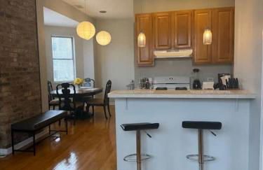 Two Bedroom West Loop - Foto 33