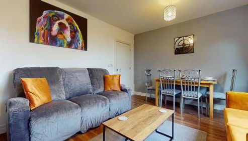 Cosy 2 bed Apartment 1st Floor Business & Leisure Parking and Wifi by Jesswood Properties - Foto 3