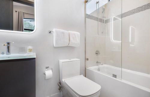 Coldwater Canyon - A Sophisticated & Elegant Estate - Foto 49