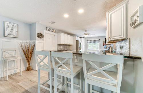 Spacious Tavares Home with Private Outdoor Oasis! - Photo 11