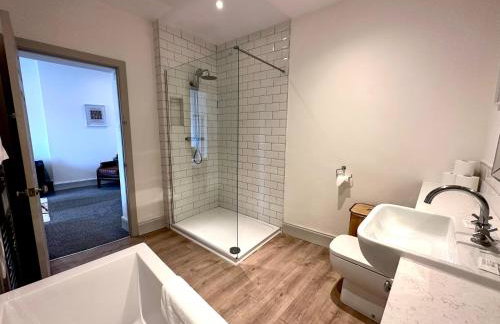 Stylish 3Bed apartment with FREE PARKING - Foto 26