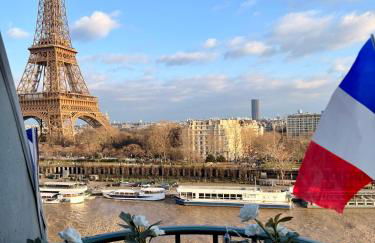 Devant la tour eiffel - Foto 1