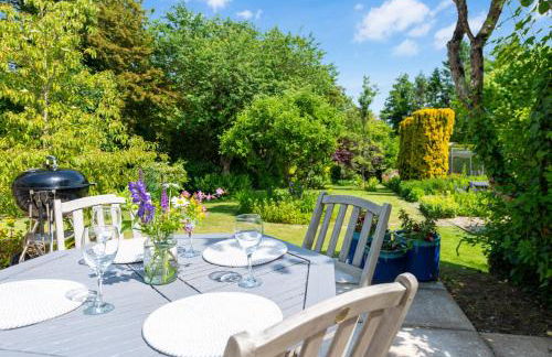 Gamekeeper's Cottage - Photo 27