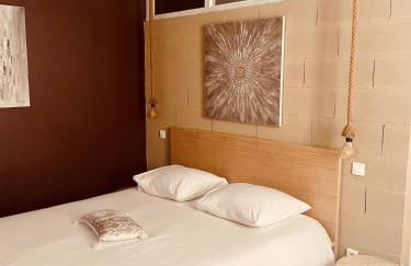 Suite 24 Appart'hôtel-3 étoiles - Foto 2