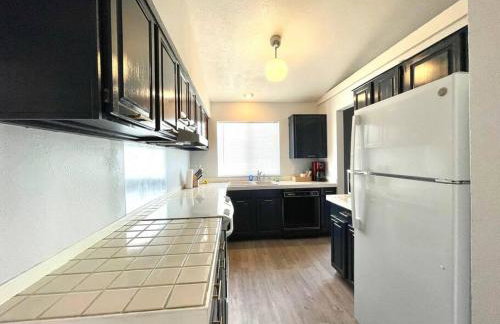 NEW Modern 4BD I 2BA Home 30MIN to Berkeley,SF,Napa - Foto 23