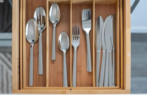 Charming Entire Home,18m to Manhattan, Home Theater - Foto 30