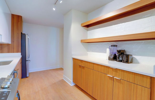 Serene DC-Area Apartments - Photo 46