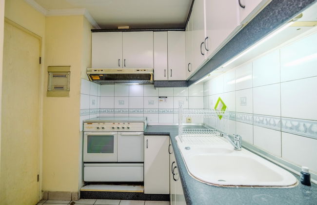 Spacious And Comfort 2Br With Maid Room At Permata Gandaria Apartment - Foto 11