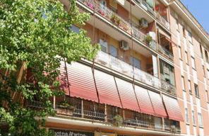 Casa vacanze Delina- Luxury Apartment metro A - Foto 22