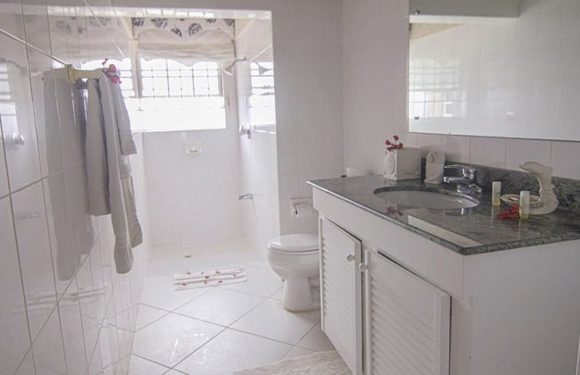 Sea Bliss Barbados -3 B R Villa w Staff - Foto 9