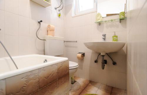 Great view apartment - Photo 22