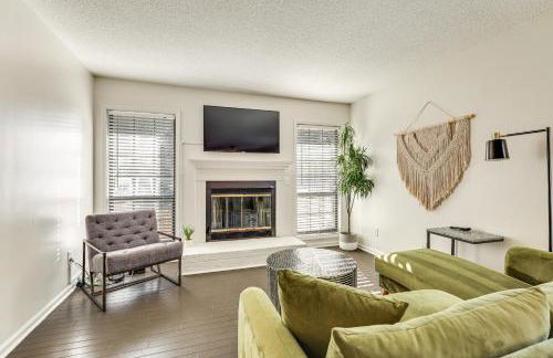 7 Mi to Beach! Wilmington Family Gem with Yard - Foto 1