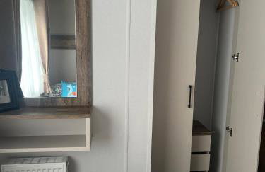 NEW 2025 Modern 3Bedrooms Lodge Walk to Beach - Foto 22