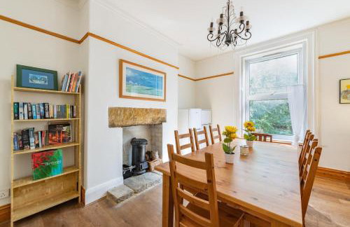 Spacious 4BR Home - Extra Sleeping Prestigious Spot - Foto 19