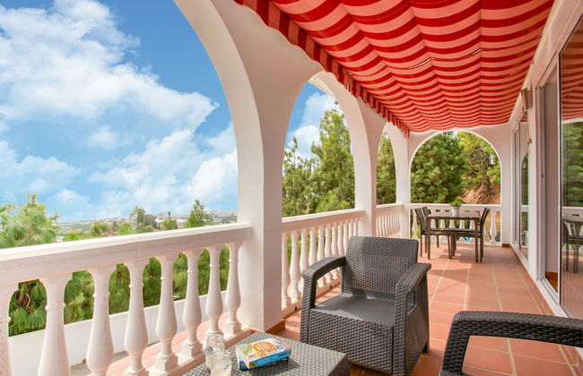 Gorgeous Villa With Private Swimming Pool in Algarrobo-costa - Photo 12