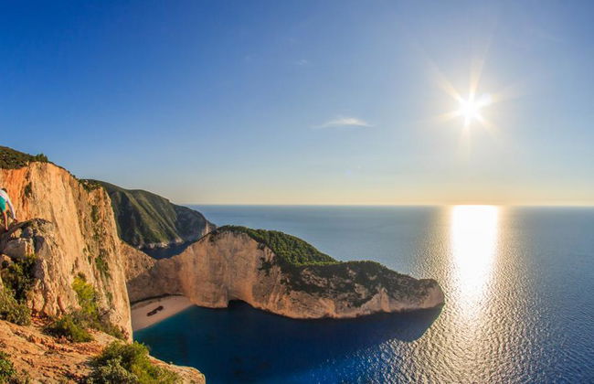 Schiffswrack-Kreuzfahrt vom Hafen von Zakynthos mit Abholung - Ganztagesausflug - Foto 5