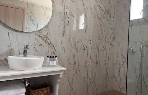 Michelangelo suites and apartments - Photo 8