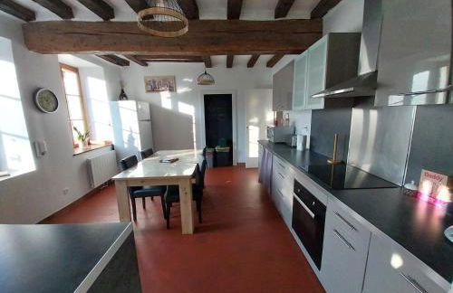 Proche le Mans, Parigné l'Evêque,maison forestière, accueil chevaux possible 11 pers - Foto 18