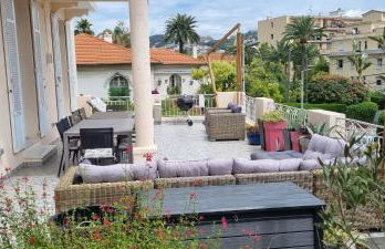 SUPERBE MAISON 6 ch, 4 sdb, terrasses et billard - Foto 3