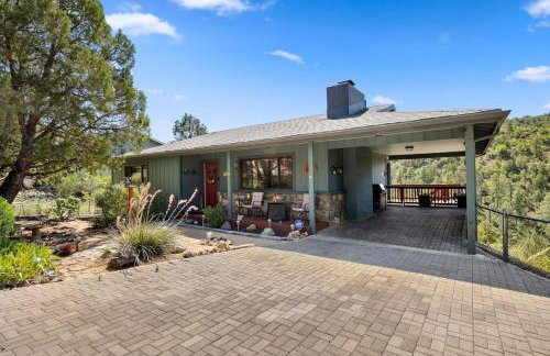 Pine Nest Retreat Saloon and Scenic Views - Foto 7