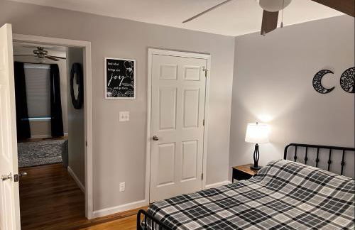 Kid-Friendly Townhouse Near Lake & Sports Complex - Foto 5