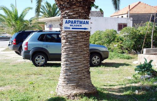 Apartments Mladen - Foto 30