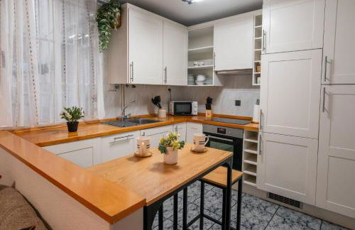 Escápate a Bilbao Vivienda turística cómoda y funcional - Foto 5