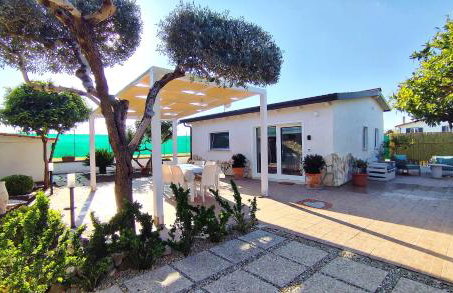 Villino del Sole - 1 km dal Mare, Giardino Privato, Posto auto, WiFi - Foto 4