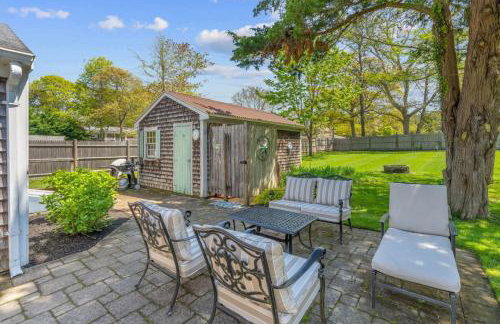 Cottage Oasis by Lake with Kayaks Fire Pit and a Huge Yard - Foto 20