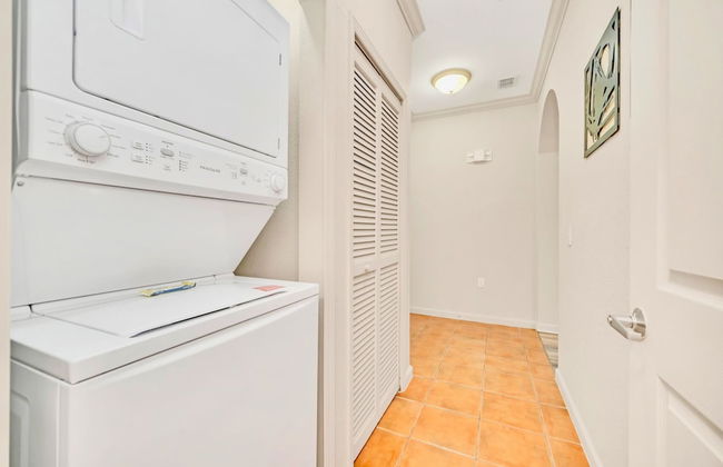 Modern 2BR Condo- Pool Hot Tub Close to Disney - Foto 16