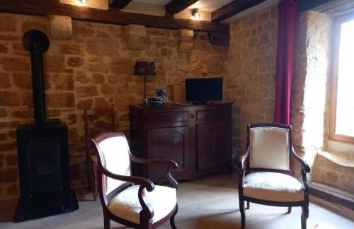 Maison de la Ruelle au cœur de la Bastide de Domme avec cour terrasse - Foto 14