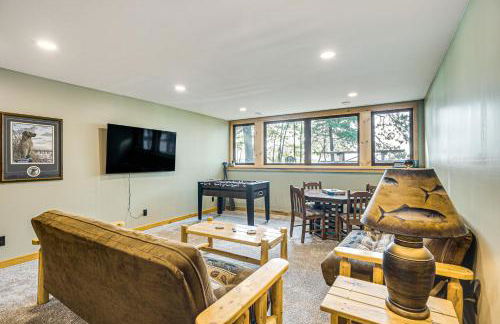 Quiet Lakefront Conover Cabin Near ATV Trails - Foto 17