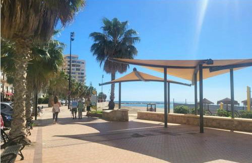 CYV Simple living near beach w pool in Fuengirola - Photo 40