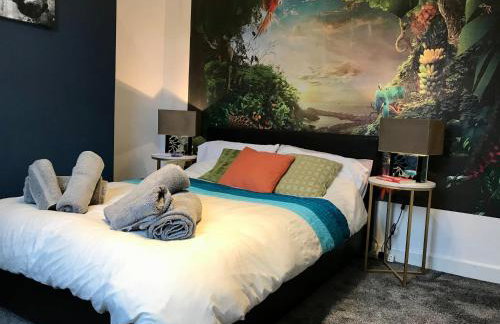 Stylish 3 Bedroom House Only 5 Mins From M6/m58 - Foto 11