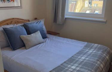 Welcoming and Homely 2 Bed in Central Location - Foto 8