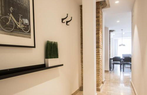 Apartamentos La Marina - Foto 6