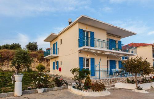 Koroni Seaview Retreats - Summer Escape Lodgings - Photo 5