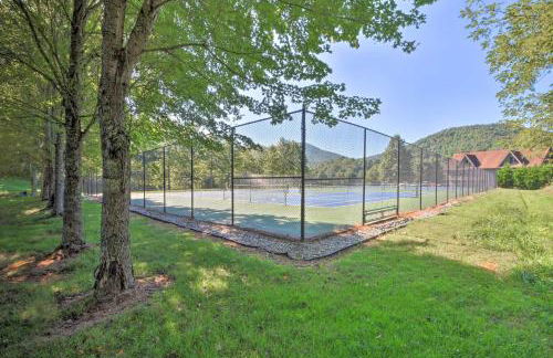 Picturesque Sky Haus Sanctuary with Mountain Views - Foto 42