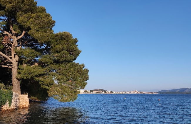 Stunning 2-bed House in Jezera With Sea Views - Photo 16