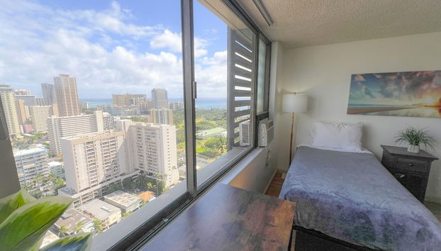 Bright Waikiki Studio Condo by RedAwning - Foto 5, Habitación
