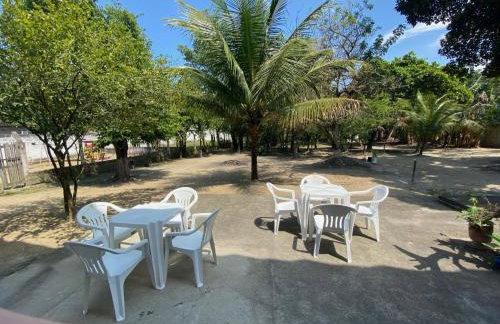 CASA inteira entre Guaratiba e Campo Grande, Rio de Janeiro, RJ - a 40 min da praia, próximo ao Estádio Miecimo da Silva e Park Shopping-Ideal para descanso, encontros, festa e lazer-3000 m2 - Foto 5