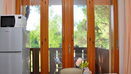 Comfy Flat With Terrace Next to the Beach - Photo 2