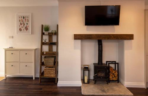 Cosy Cottage for Couples, Parking, 3 Min 2 Beach - Foto 5